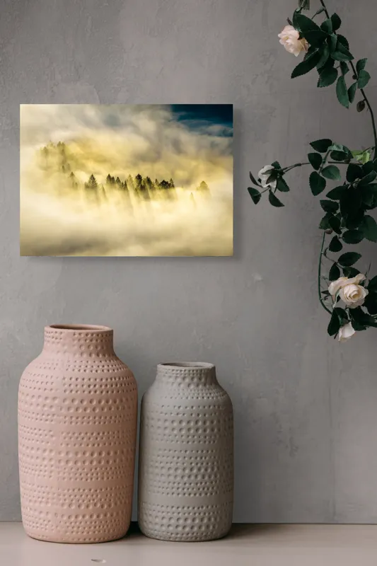 Tablou Canvas, "Lumină printre cețurile dimineții", Pădure, Ceață, Razele Soarelui, Mister, Lumină, Natură, Copaci, Peisaj, Seninătate, Vârfuri de Brazi, 54 x 39 cm – poza 8