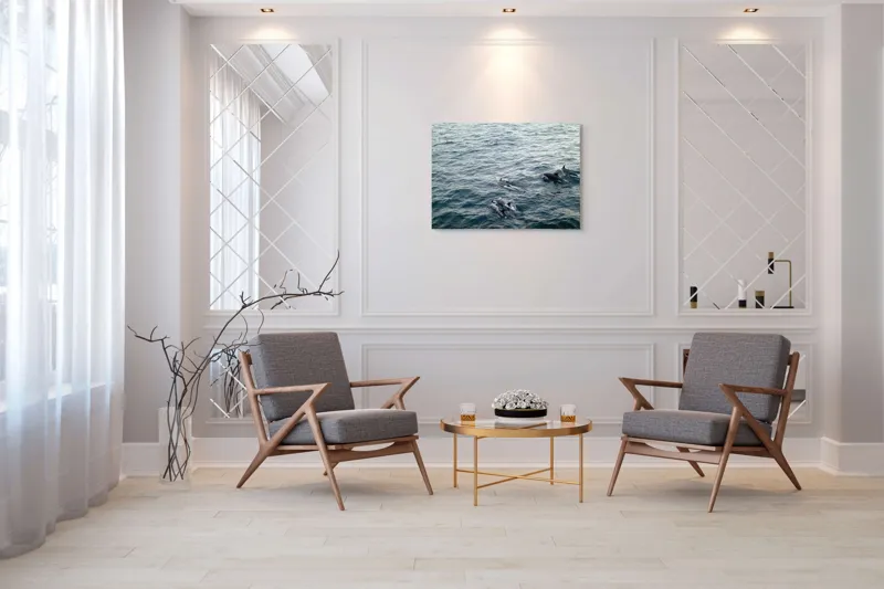 Tablou Canvas, "Delfinii dansează pe valurile oceanului", Delfini, Ocean, Alergați, Libertate, Apă, Valuri, Sălbăticie, Grup, Natație, 100 x 70 cm – poza 5