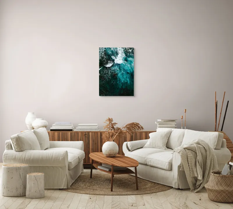 Tablou Canvas, "Frumusețea tumultoasă a oceanului turcoaz", Valuri, Spumă, Ocean, Albastru, Energie, Natură, Frumusețe, Mișcare, Adâncime, Liniște, 50 x 70 cm – poza 4