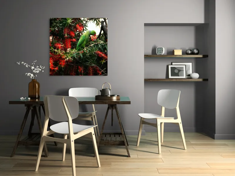 Tablou Canvas, "Papagalul colorat printre flori roșii", Papagal, Verde, Ramuri, Flori, Rosii, Frunze, Arbori, Natura, Vivid, Exotic, 100 x 100 cm – poza 6