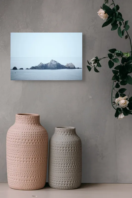 Tablou Canvas, "Misterul stâncilor solitare în zare", Calm, Tranquil, Ocean, Rocks, Isolated, Serene, Peaceful, 39 x 26 cm – poza 4