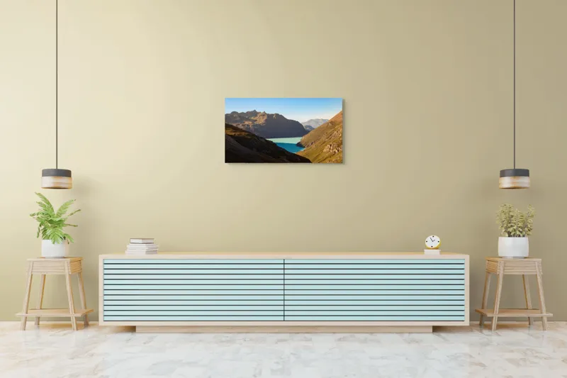 Tablou Canvas, "Lacul albastru între munți stâncoși", Montagne, Lac, Cer, Peisaj, Lumină, Umbre, Frumusețe, Natură., 90 x 50 cm – poza 5