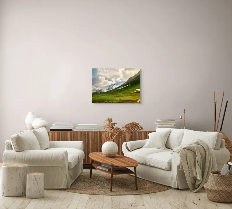 Tablou Canvas, "Munții albi sub cer de vară", Nori, Munți, Zăpadă, Vale, Verdeață, Peisaj, Cer, Natură, Liniște, Frumusețe, 70 x 50 cm – poza 6