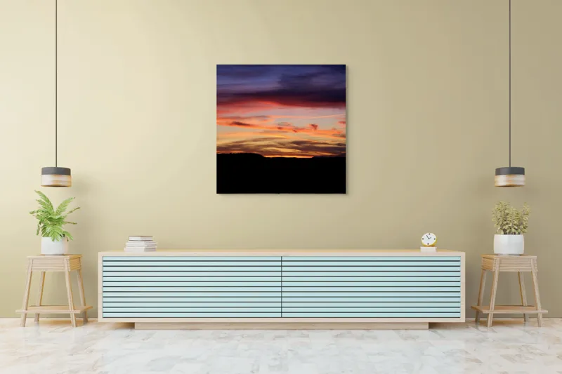 Tablou Canvas, "Răsărit colorat peste orizontul liniștit", Cer, Apus, Nori, Portocaliu, Mov, Siluetă, Natură, Peisaj, Raze, Orizont, 100 x 100 cm – poza 5