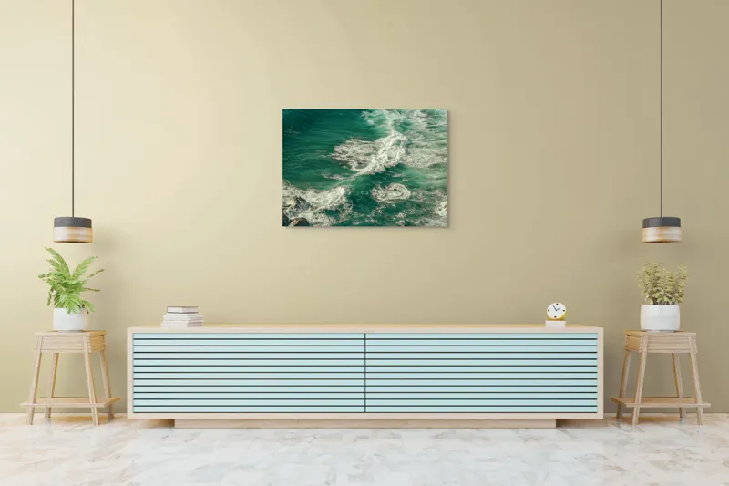 Tablou Canvas, "Valuri spumoase la mal de ocean", Valuri, Turcoaz, Spumă, Ocean, Mișcare, Natură, Energie, Frumusețe, Mare, Dinamică, 100 x 70 cm – poza 4