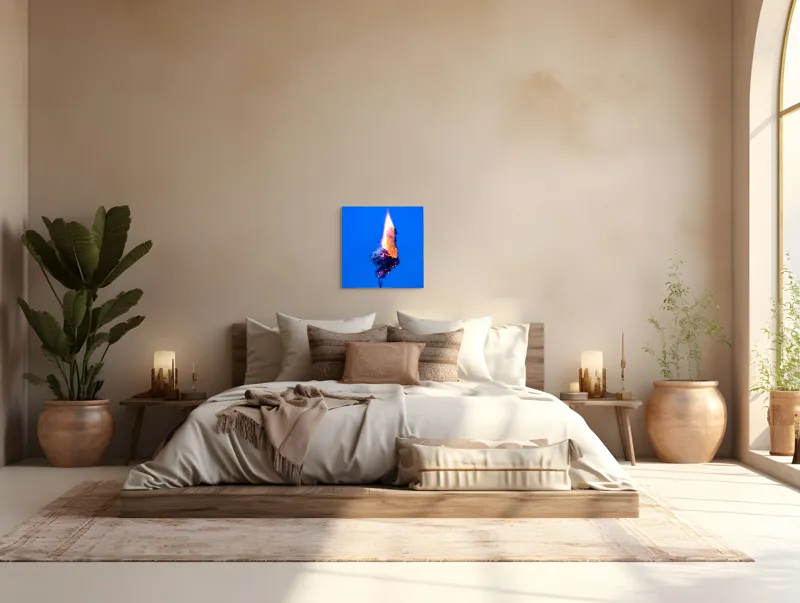 Tablou Canvas, "Flacără albastră în noapte profundă", Flacără, Albastru, Contrast, Căldură, Energie, Arzând, Subtilitate, Artă, 50 x 50 cm – poza 5