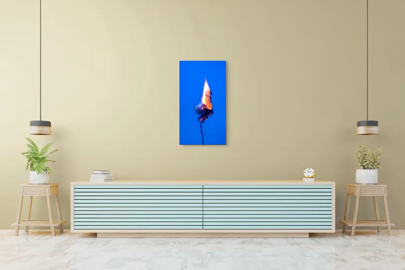 Tablou Canvas, "Flacără albastră în noapte profundă", Flacără, Albastru, Contrast, Căldură, Energie, Arzând, Subtilitate, Artă, 50 x 90 cm – poza 6