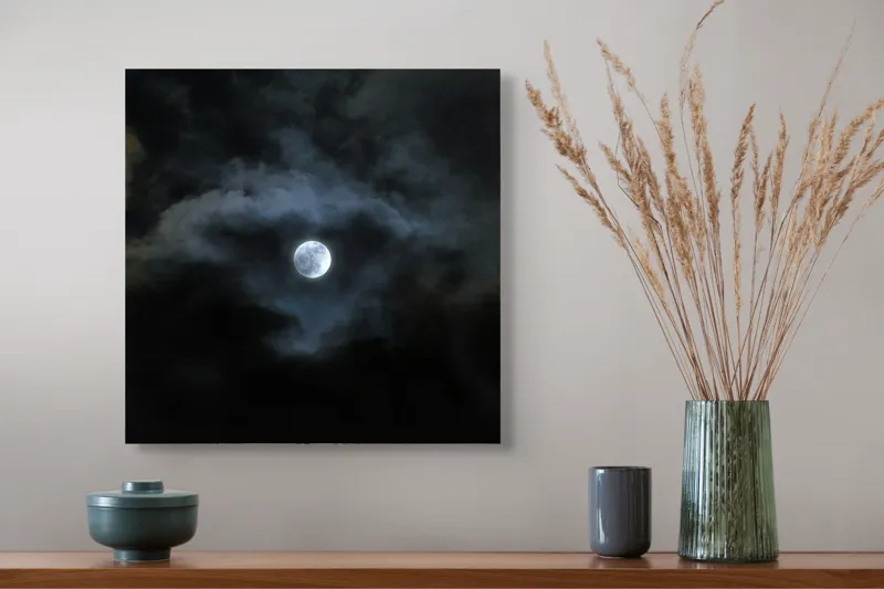 Tablou Canvas, "Luna printre nori întunecați", Lună, Nor, Întuneric, Mister, Noapte, Cer, Strălucire, Umbre, 50 x 50 cm – poza 4