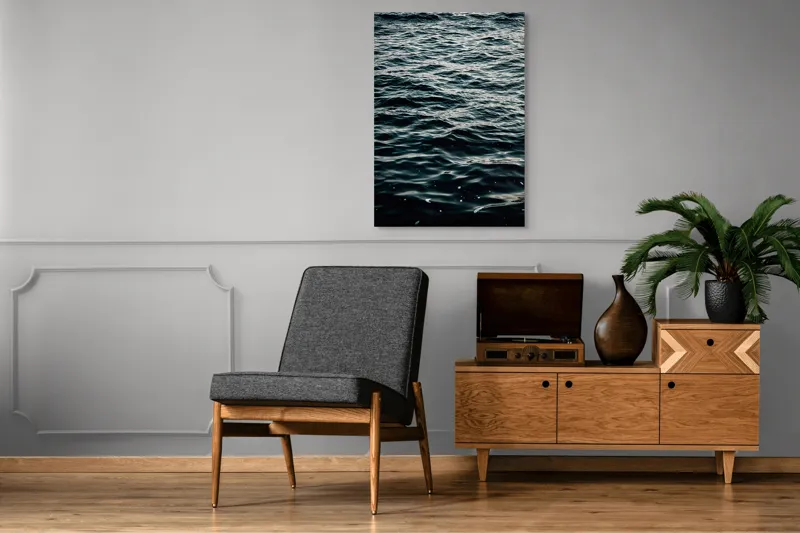 Tablou Canvas, "Valuri întunecate într-o zi calmă", Valuri, Ocean, Apă, Reflexii, Întuneric, Suprafață, Spumă, 70 x 100 cm – poza 6