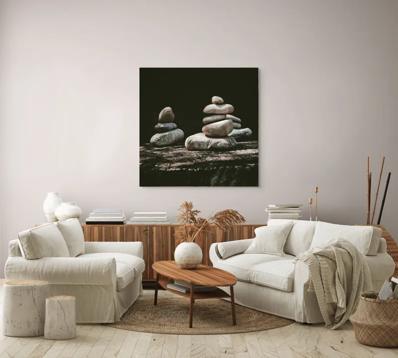 Tablou Canvas, "Turn echilibrat de pietre liniștite", Pietre, Echilibru, Natură, Calm, Simetrie, Tranquilitate, Armonie, Meditativ, Compoziție, 100 x 100 cm – poza 3