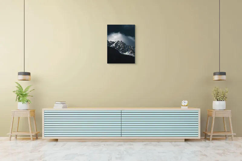 Tablou Canvas, "Frumusețea tăcută a munților înzăpeziți", Munți, Zăpadă, Stânci, Cer, Nor, Umbre, Natură, Imagine, Lumină, Peisaj, 50 x 70 cm – poza 6