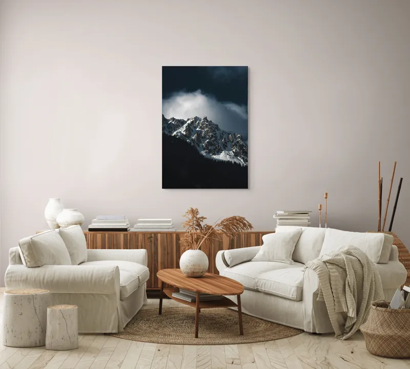 Tablou Canvas, "Frumusețea tăcută a munților înzăpeziți", Munți, Zăpadă, Stânci, Cer, Nor, Umbre, Natură, Imagine, Lumină, Peisaj, 70 x 100 cm – poza 4