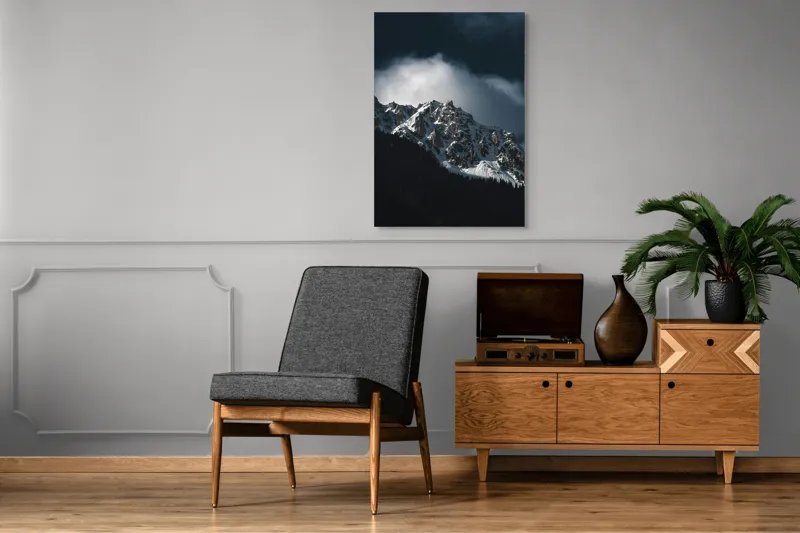 Tablou Canvas, "Frumusețea tăcută a munților înzăpeziți", Munți, Zăpadă, Stânci, Cer, Nor, Umbre, Natură, Imagine, Lumină, Peisaj, 70 x 100 cm – poza 6