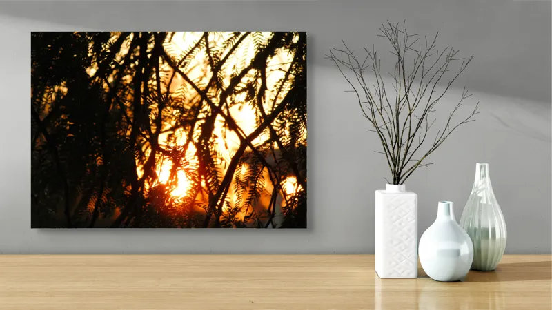 Tablou Canvas, "Apus printre crengile copacilor", Apus, Siluete, Crengi, Frunze, Lumina, Caldura, Seara, Splendoare, 70 x 50 cm – poza 3