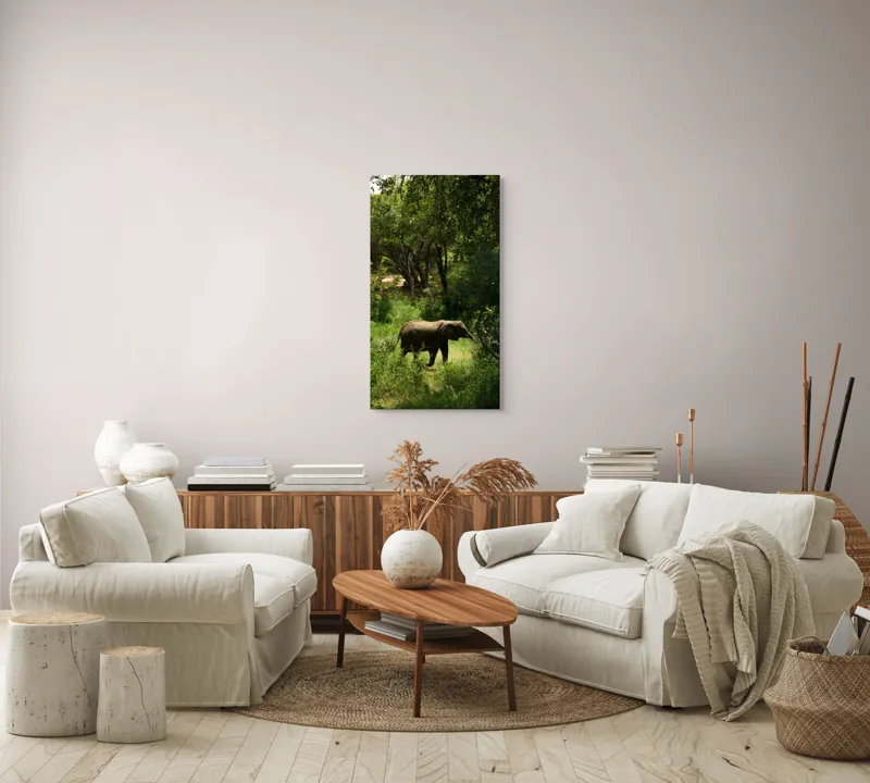 Tablou Canvas, "Elefant în pădurea verde intensă", Elefant, Pădure, Verdeață, Natură, Tufişuri, Serenitate, Sălbăticie, Vegetaţie, Arbori, Umbre, 50 x 90 cm – poza 7