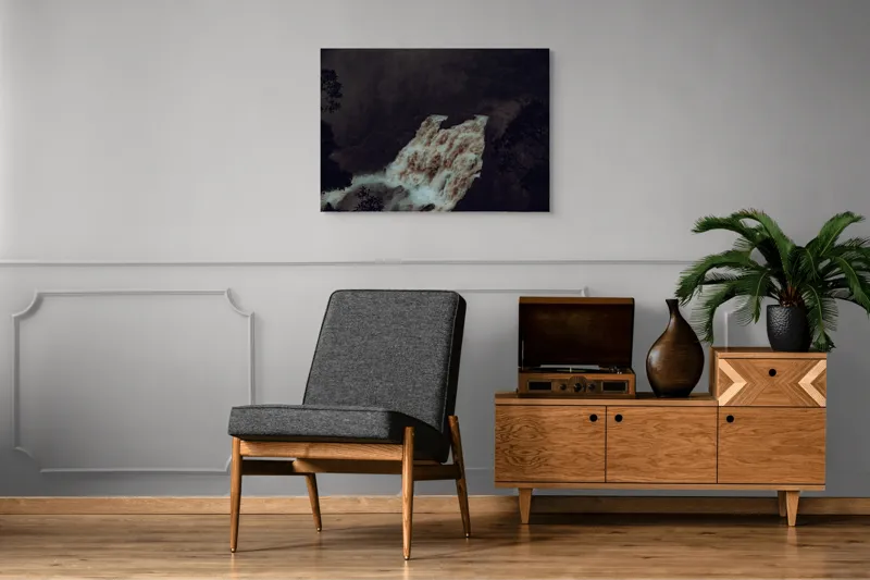 Tablou Canvas, "Cascada misterioasă în amurg întunecat", Cascadă, Pădure, Aburit, Natură, Apă, Dramatic, Elemente, Spectaculos, Vegetație, Ploaie, 100 x 70 cm – poza 8