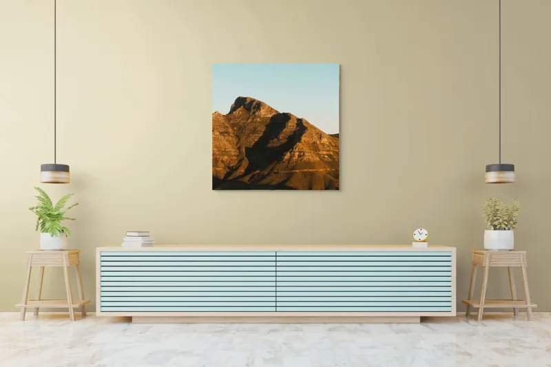 Tablou Canvas, "Umbre jucăușe pe crestele muntelui.", Munți, Stânci, Apus, Peisaj, Lumină, Natură, Urcuș, Cer, Umbre, Frumusețe., 100 x 100 cm – poza 5