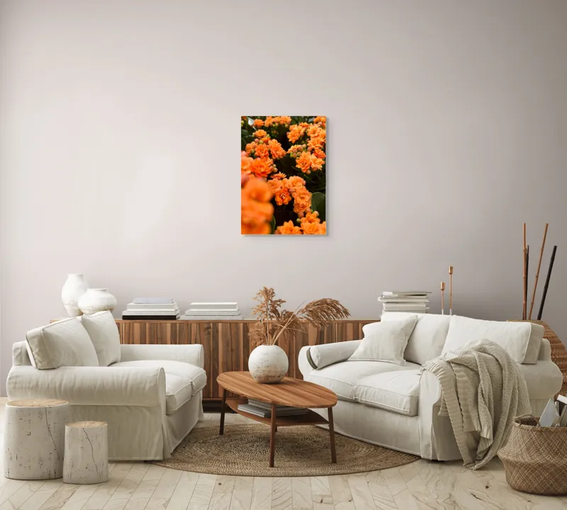 Tablou Canvas, "Floare portocalie în grădină de vis", Flori, Portocalii, Petale, Boboci, Frunze, Vibrante, Delicate, Verzi, Strălucitoare, 50 x 70 cm – poza 4