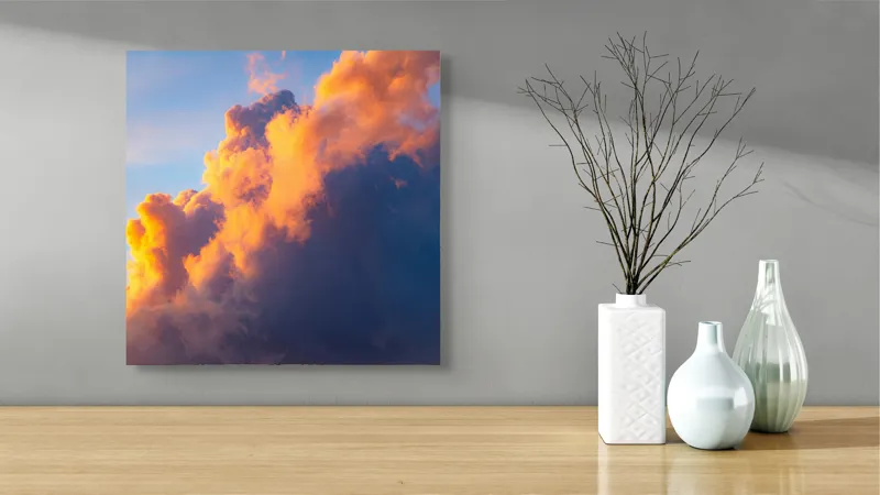 Tablou Canvas, "Norii aurii îmbrățișează apusul", Nor, Aprins, Luminos, Cer, Spectacol, Înserare, Vibrant, Culori, 50 x 50 cm – poza 3