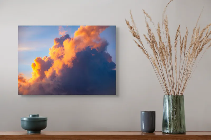 Tablou Canvas, "Norii aurii îmbrățișează apusul", Nor, Aprins, Luminos, Cer, Spectacol, Înserare, Vibrant, Culori, 54 x 39 cm – poza 4