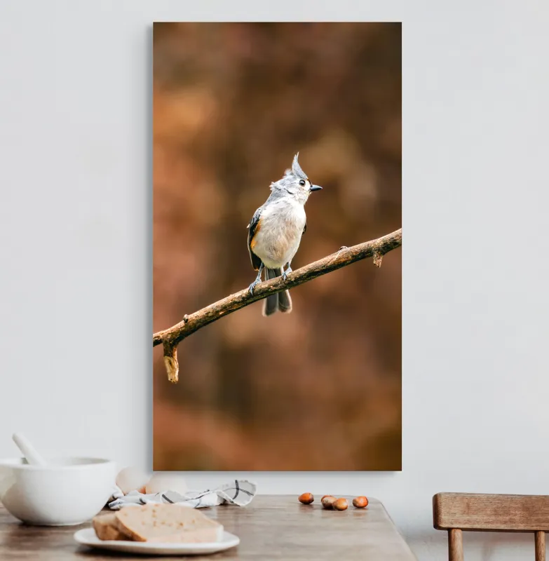 Tablou Canvas, "Păsărică pe creanga toamnei aurii", Nu pot spune cine este în imagine, dar îți pot oferi o descriere vizuală. Plumaj, Răsărit, Ramură, Pădure, Cer, Panoramă, Serenitate, 50 x 90 cm – poza 3