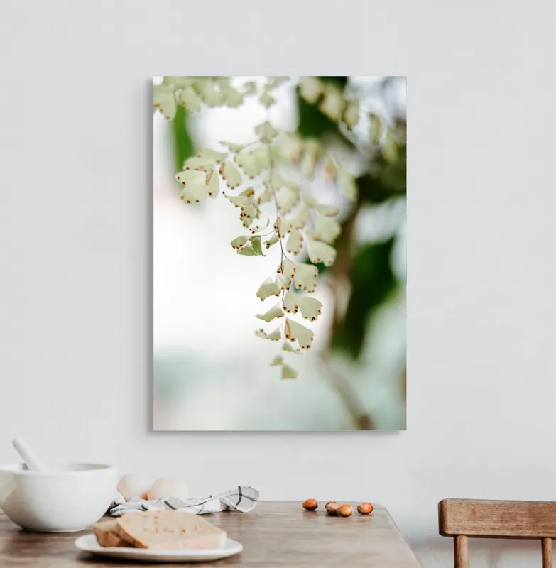 Tablou Canvas, "Frunziș diafan în adiere ușoară", Fermecate, Delicate, Naturale, Eterice, Frunze, Gingașe, Verzi, Fragile, Tranquile, 50 x 70 cm – poza 3