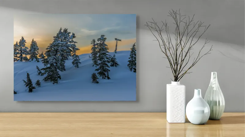 Tablou Canvas, "Pădurea înzăpezită la apusul soarelui", Zapadă, Copaci, Apus, Cer, Peisaj, Liniște, Iarnă, 70 x 50 cm – poza 3