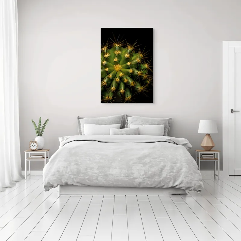 Tablou Canvas, "Cactușul înflorit sub stele aurii", Cactus, Verde, Spini, Lumini, Contrast, Întunecat, Forme, Simetrie, Natură, Detaliu, 70 x 100 cm – poza 3