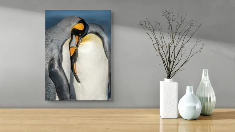 Tablou Canvas, "Îmbrățișarea pinguinilor împărătești", Penguins, Tenderness, Connection, Intimacy, Nature, Affection, 39 x 54 cm – poza 4