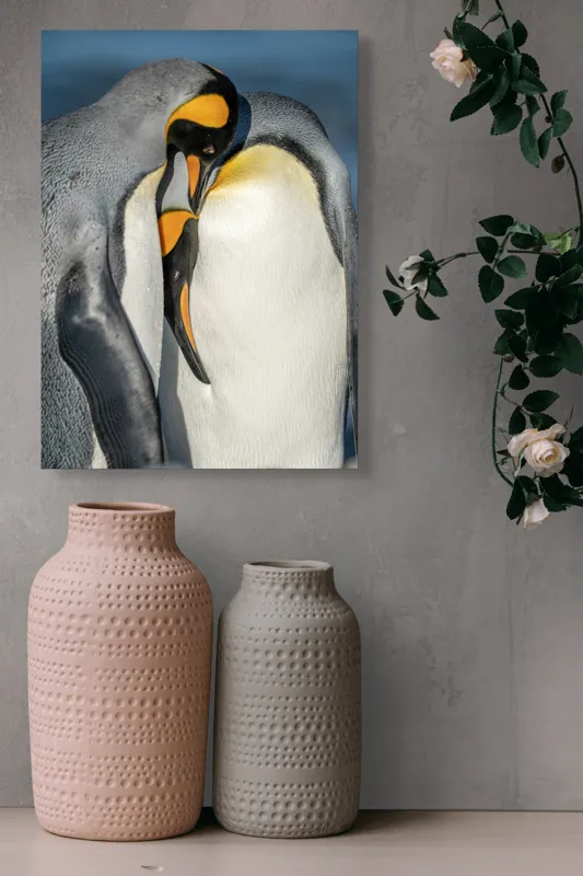 Tablou Canvas, "Îmbrățișarea pinguinilor împărătești", Penguins, Tenderness, Connection, Intimacy, Nature, Affection, 39 x 54 cm – poza 6