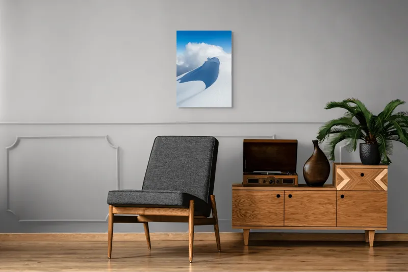 Tablou Canvas, "Dansul liniștit al zăpezii alpine", Alb, Zăpadă, Cer, Nor, Umbre, Senin, Natură, 50 x 70 cm – poza 8