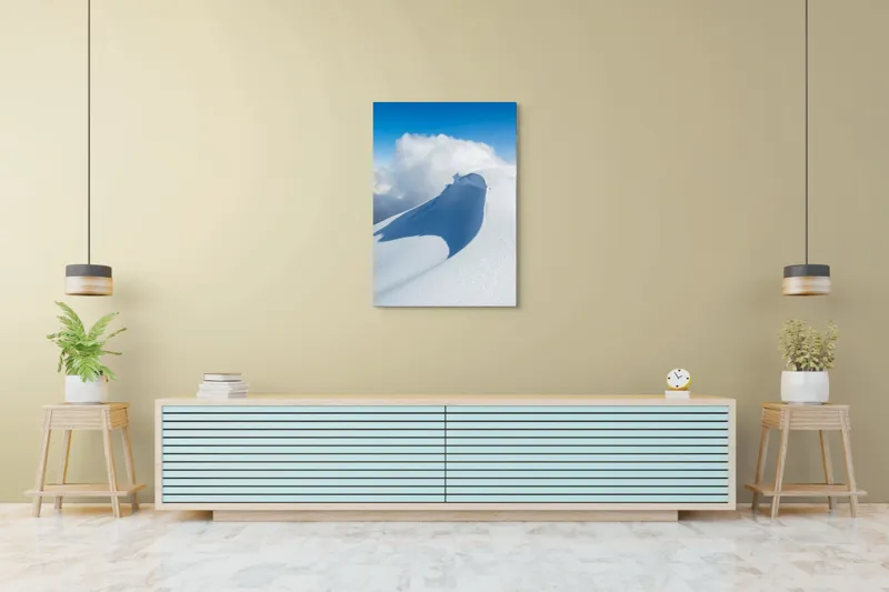 Tablou Canvas, "Dansul liniștit al zăpezii alpine", Alb, Zăpadă, Cer, Nor, Umbre, Senin, Natură, 70 x 100 cm – poza 5