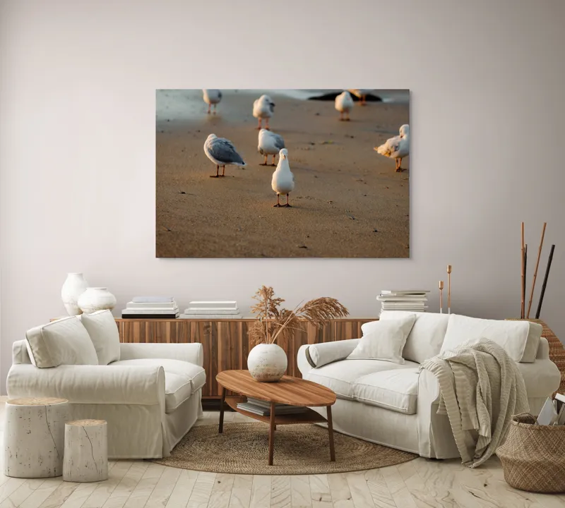 Tablou Canvas, "Pescăruși la apus pe plajă", Păsări, Plajă, Apus, Nisip, Marea, Aripi, Liniște, Umbre, Guguștiuci, Valuri, 150 x 100 cm – poza 3