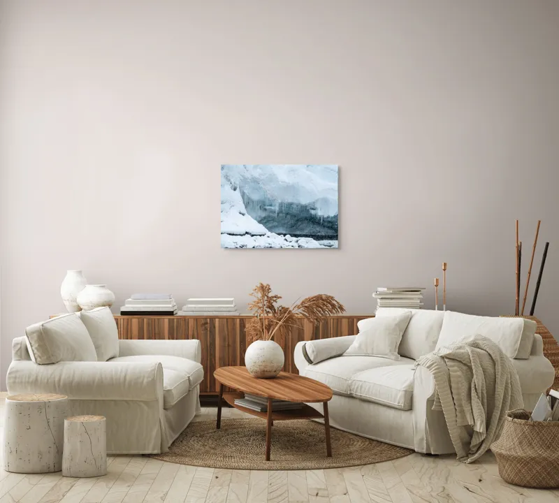 Tablou Canvas, "Peștera înghețată din tărâmul nordic", Gheață, Zăpadă, Stânci, Turturi, Frig, Albastru, Norii, Natura, Timp, Iarnă, 70 x 50 cm – poza 6