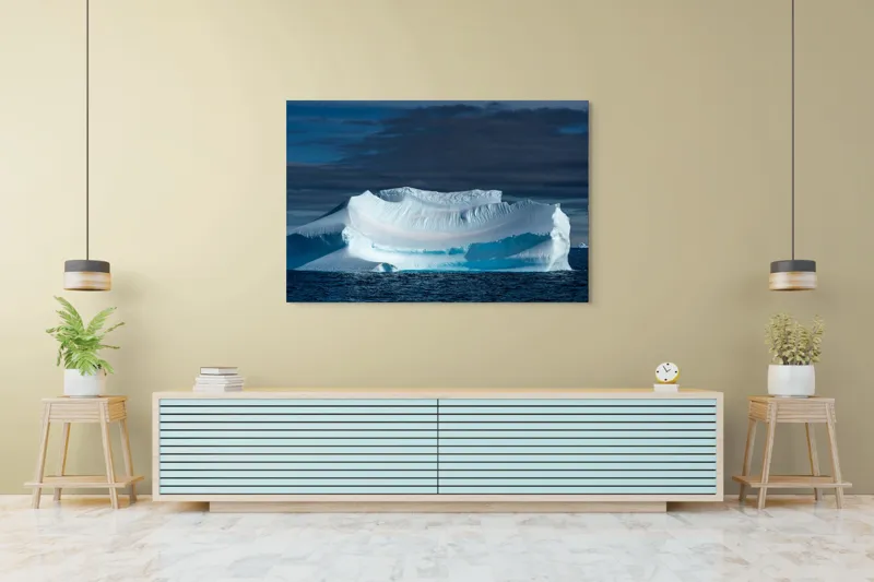 Tablou Canvas, "Dansul tăcut al ghețarului albastru", Gheață, Ocean, Cer, Nor, Peisaj, Antarctic, Contrast, Liniște, 150 x 100 cm – poza 6