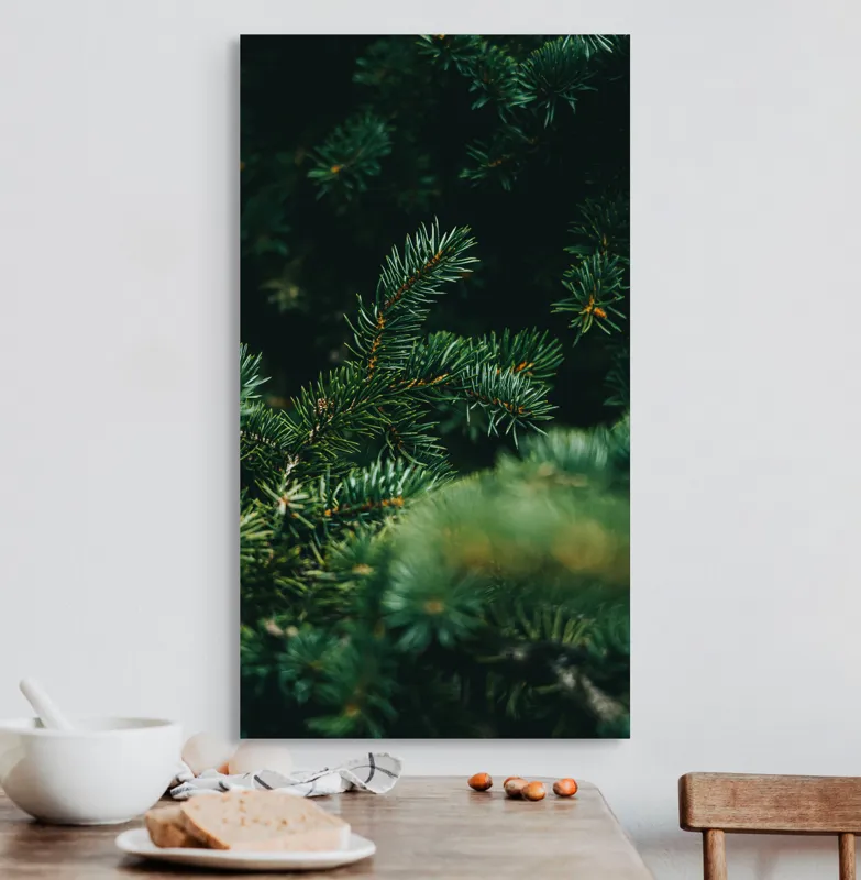Tablou Canvas, "Verde în adâncul pădurii de conifere", Verde, Ace, Natură, Pini, Frunze, Întunecat, Ramuri, Textură, 50 x 90 cm – poza 3
