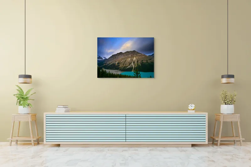 Tablou Canvas, "Priveliște spectaculoasă la apus montan", Munți, Cer, Nori, Lac, Păduri, Apus, Peisaj, Frumusețe, 100 x 70 cm – poza 4