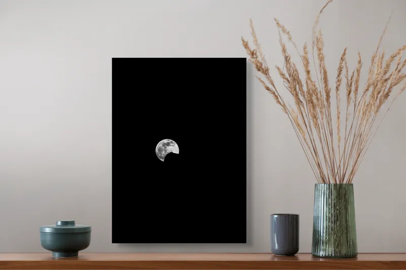 Tablou Canvas, "Umbra pisicii pe lună plină", Mister, Reflecție, Solitudine, Noapte, Lună, Siluetă, Cer, Lumină, Umbre, Peisaj, 39 x 54 cm – poza 3