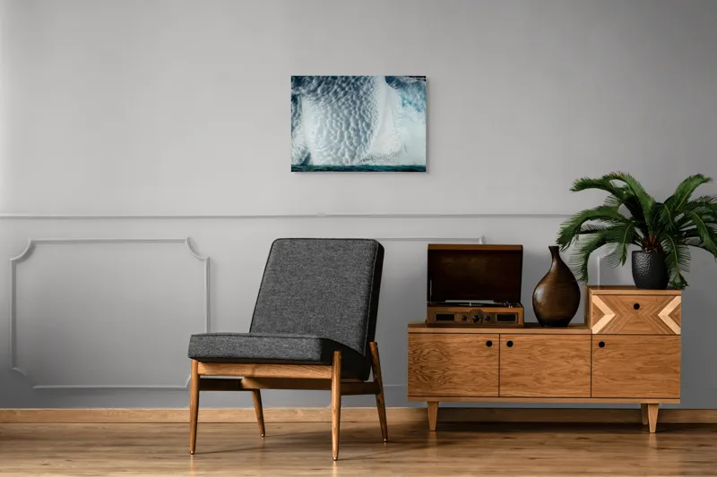 Tablou Canvas, "Frumusețea sculptată a gheții albastre", Gheață, Textură, Albastru, Ocean, Natură, Rece, Sculptură, Alb, Strălucire, 70 x 50 cm – poza 4
