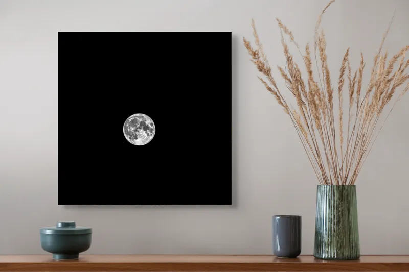 Tablou Canvas, "Luna plină pe cerul nopții", Lună, Claritate, Întuneric, Lumină, Mister, Noapte, Cer, Frumusețe, Solitudine, Pace, Enigmă, Spațiu, Liniște, Vise, Fascinație, 50 x 50 cm – poza 4