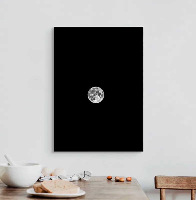 Tablou Canvas, "Luna plină pe cerul nopții", Lună, Claritate, Întuneric, Lumină, Mister, Noapte, Cer, Frumusețe, Solitudine, Pace, Enigmă, Spațiu, Liniște, Vise, Fascinație, 50 x 70 cm – poza 3