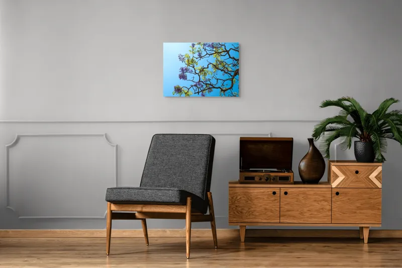 Tablou Canvas, "Flori de primăvară sub cer senin", Flori, Ramuri, Cer, Albastru, Frunze, Verde, Luminos, Primăvară, 70 x 50 cm – poza 4