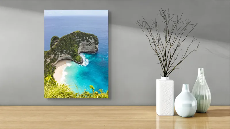 Tablou Canvas, "Plaja ascunsă din paradisul tropical", Ocean, Plajă, Stânci, Vegetație, Cer, Azur, Valuri, Timp Liber, Relaxare, Peisaj., 39 x 54 cm – poza 4
