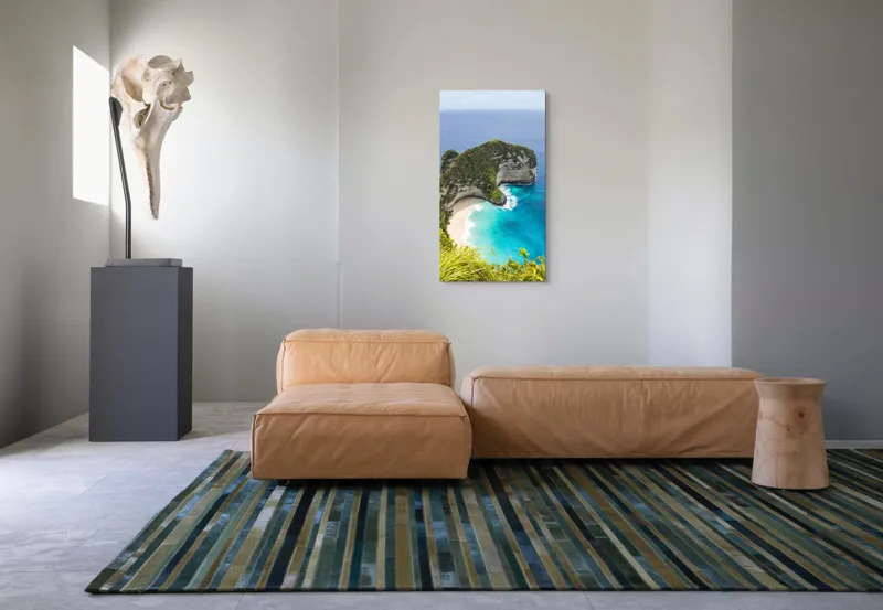 Tablou Canvas, "Plaja ascunsă din paradisul tropical", Ocean, Plajă, Stânci, Vegetație, Cer, Azur, Valuri, Timp Liber, Relaxare, Peisaj., 50 x 90 cm – poza 5