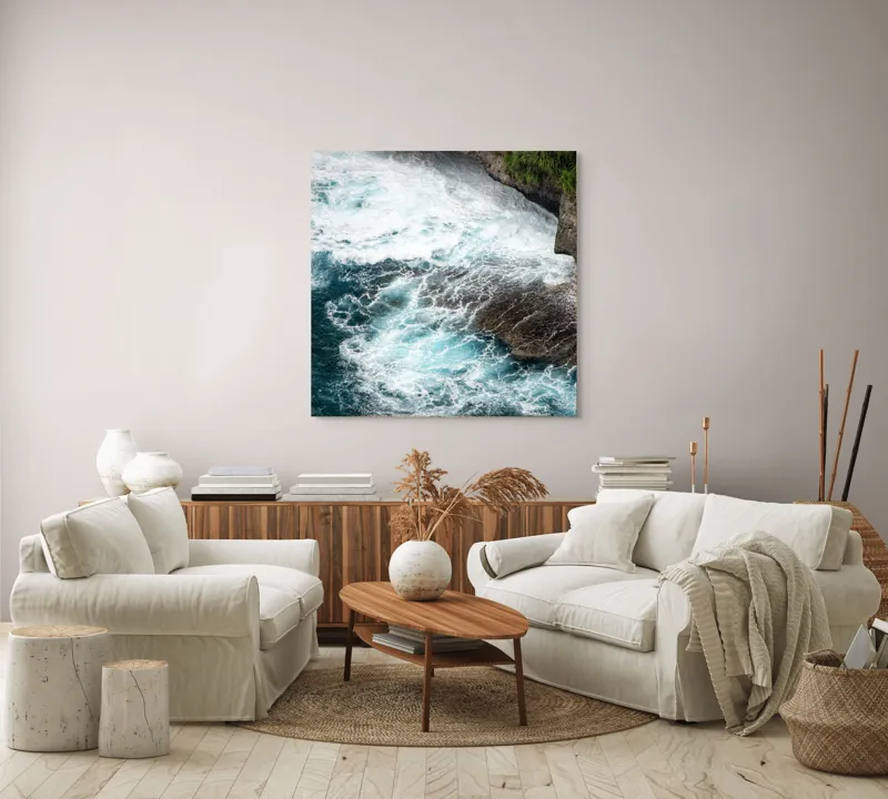 Tablou Canvas, "Vântul mării și stâncile rebele", Spumă, Valuri, Stânci, Ocean, Vegetație, Albastru, Natură, Coastă., 100 x 100 cm – poza 3