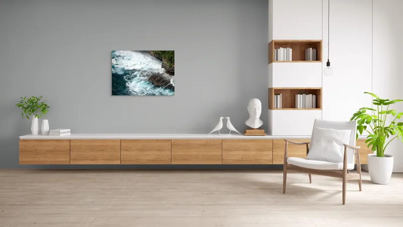 Tablou Canvas, "Vântul mării și stâncile rebele", Spumă, Valuri, Stânci, Ocean, Vegetație, Albastru, Natură, Coastă., 100 x 70 cm – poza 6