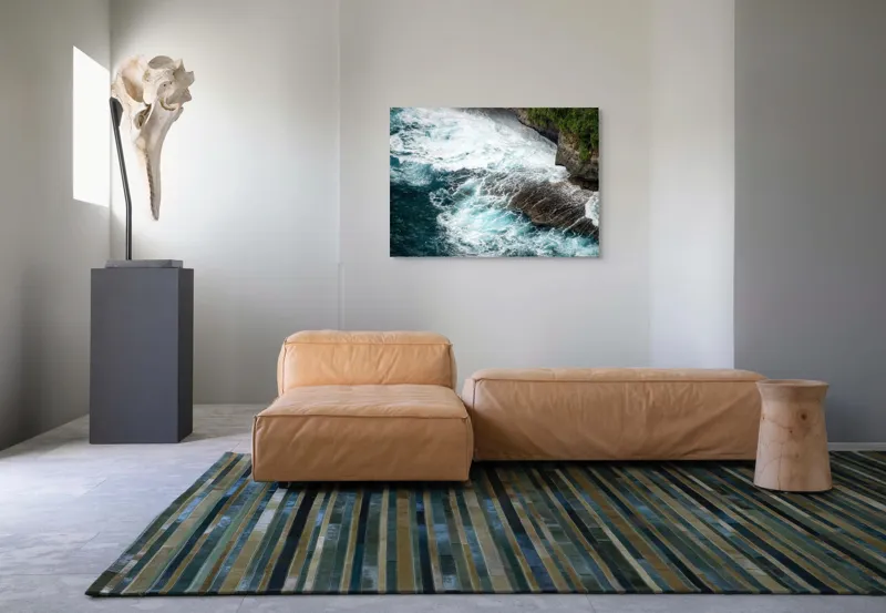Tablou Canvas, "Vântul mării și stâncile rebele", Spumă, Valuri, Stânci, Ocean, Vegetație, Albastru, Natură, Coastă., 100 x 70 cm – poza 7