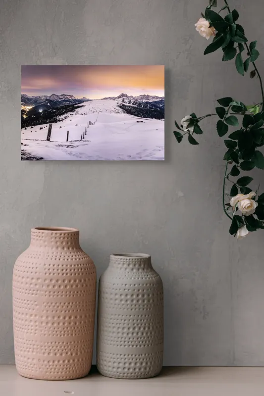 Tablou Canvas, "Tăcerea iernii în lumina amurgului", Munți, Zăpadă, Cer, Lumini, Apus, Vârfuri, Peisaj, Iarnă, Culoare, Panorama, 39 x 26 cm – poza 4