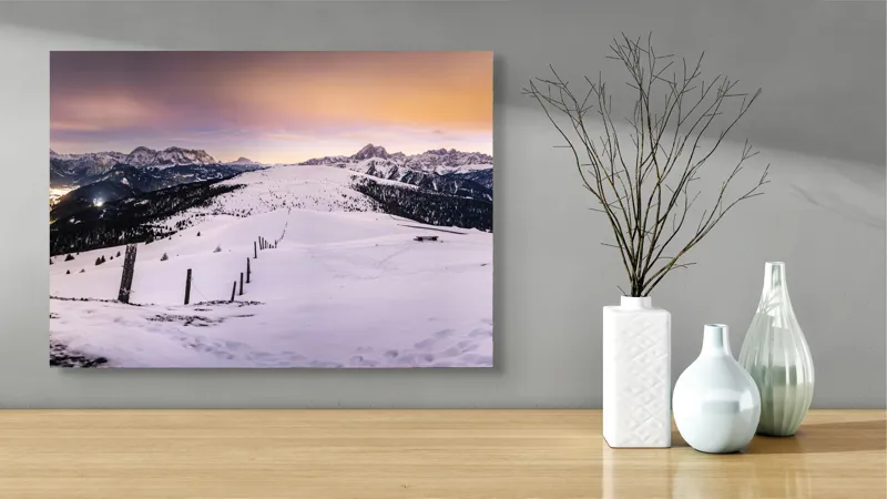 Tablou Canvas, "Tăcerea iernii în lumina amurgului", Munți, Zăpadă, Cer, Lumini, Apus, Vârfuri, Peisaj, Iarnă, Culoare, Panorama, 70 x 50 cm – poza 3