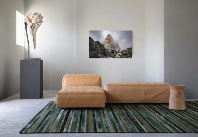 Tablou Canvas, "Muntele învăluit în ceață misterioasă", Nor, Munte, Stâncă, Cețos, Impunător, Rugos, Vârf, Misterios, Rece, Sălbatic., 90 x 50 cm – poza 8